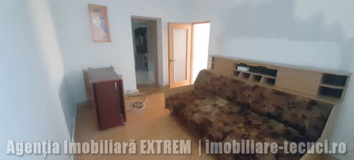 Casa de cărămidă cu 6 camere în Tecuci_dormitor 3